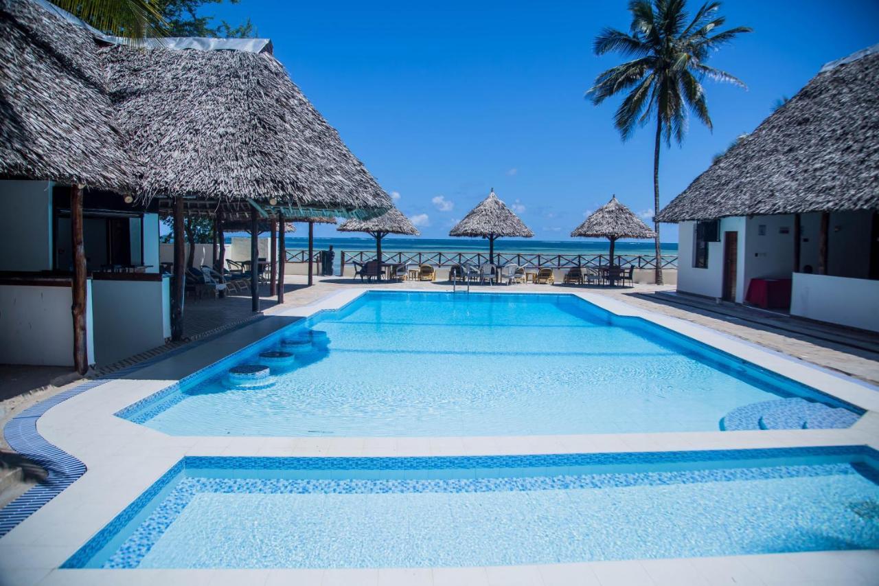 Sheratton Beach Villagio Mombasa Exterior photo