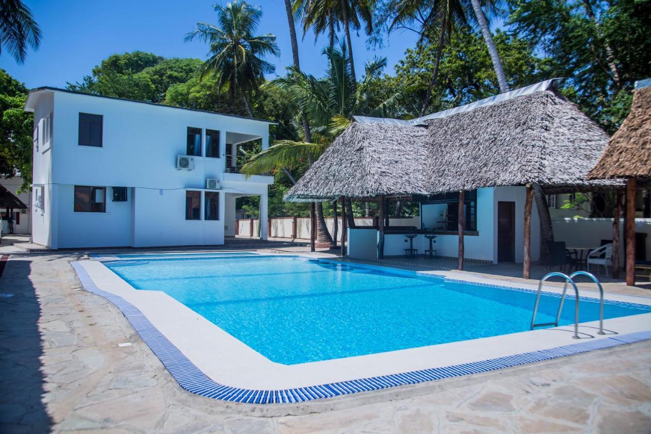 Sheratton Beach Villagio Mombasa Exterior photo